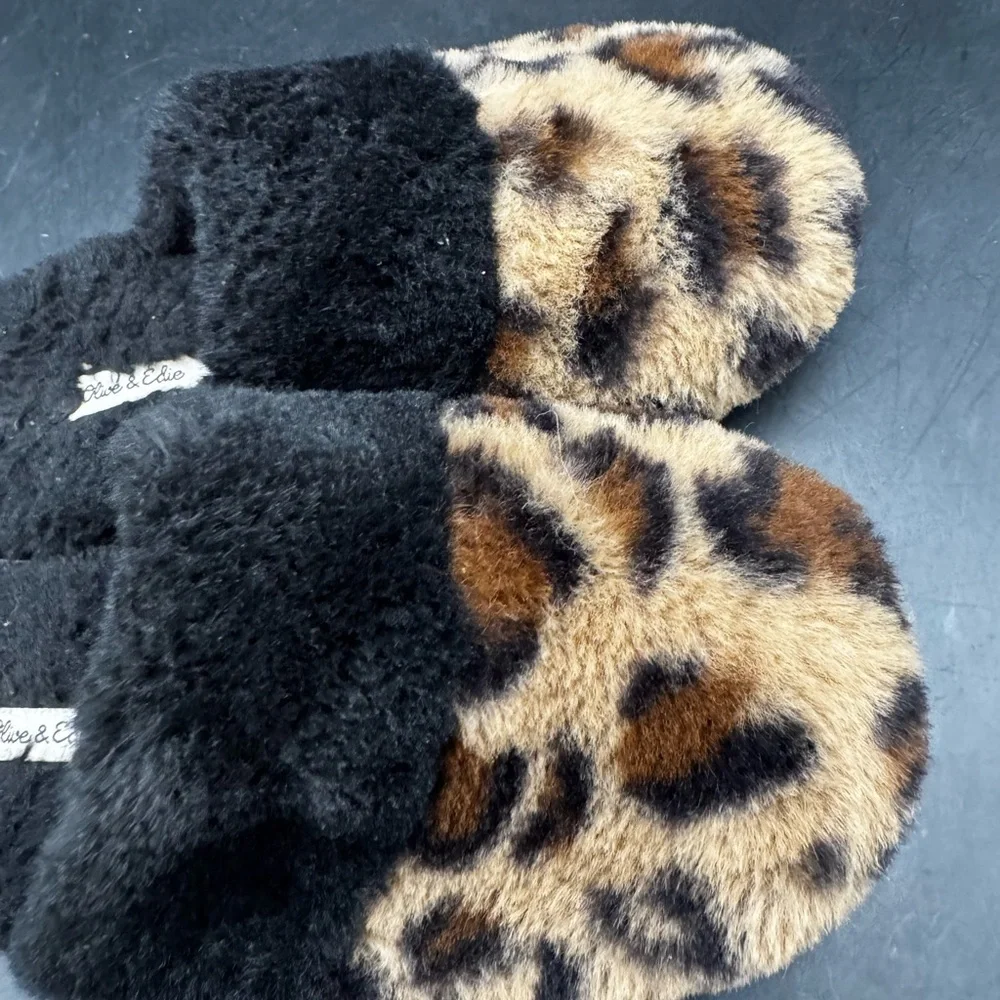 Olive & Edie Cheetah Print Furry Slippers Girls Size 13/1 Rubber Soles Faux Fur
